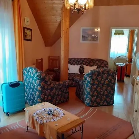 Fenyveshaz Holiday home Balatonfenyves