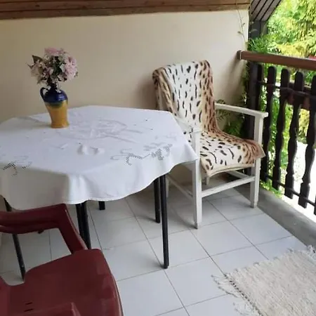 Holiday home Fenyveshaz